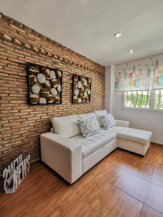 Apartamentos Turísticos Tronca Luxury Granada Exterior foto