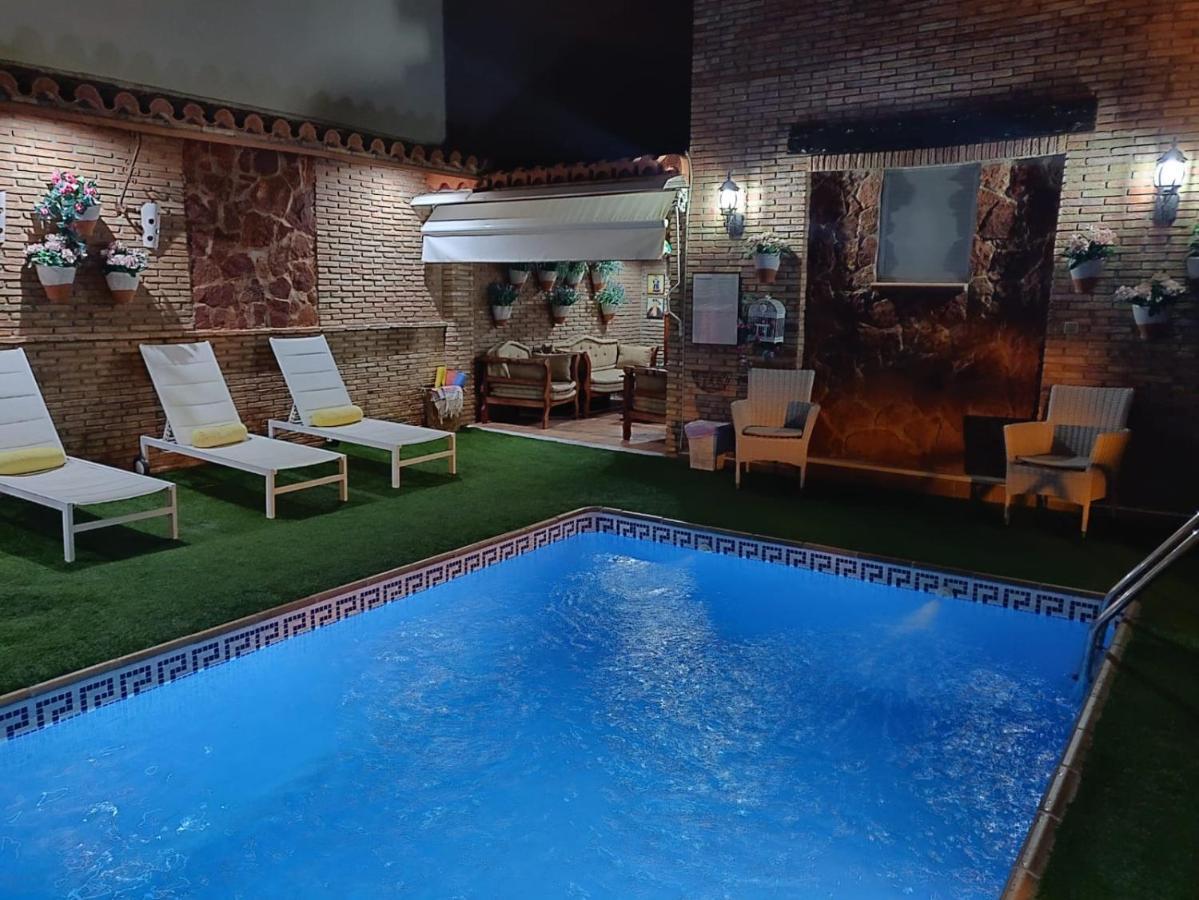Apartamentos Turísticos Tronca Luxury Granada Exterior foto
