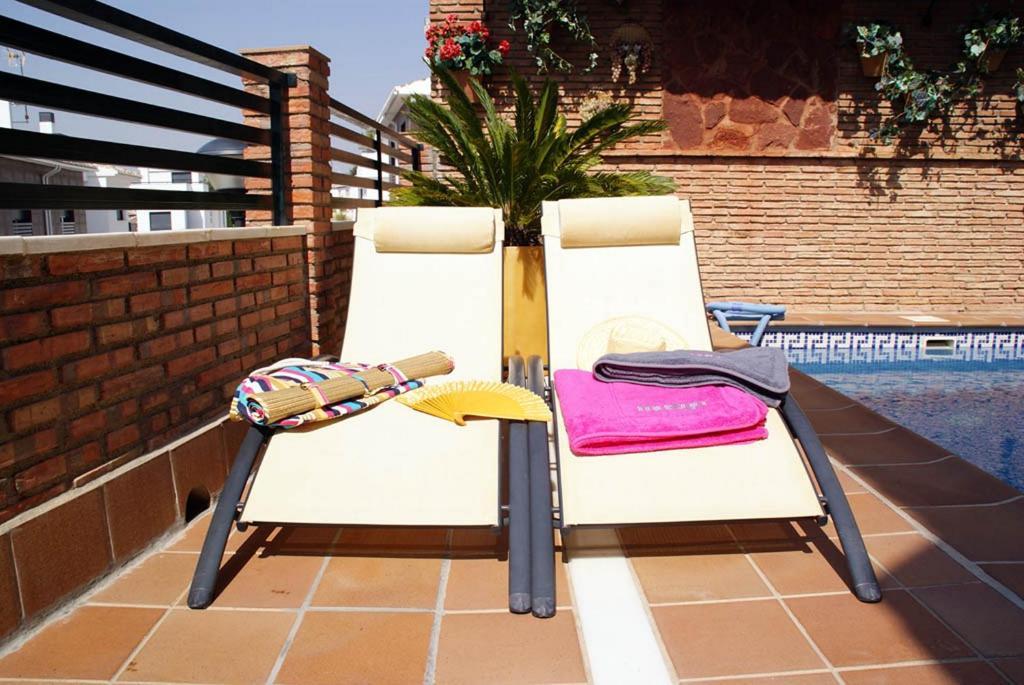 Apartamentos Turísticos Tronca Luxury Granada Quarto foto