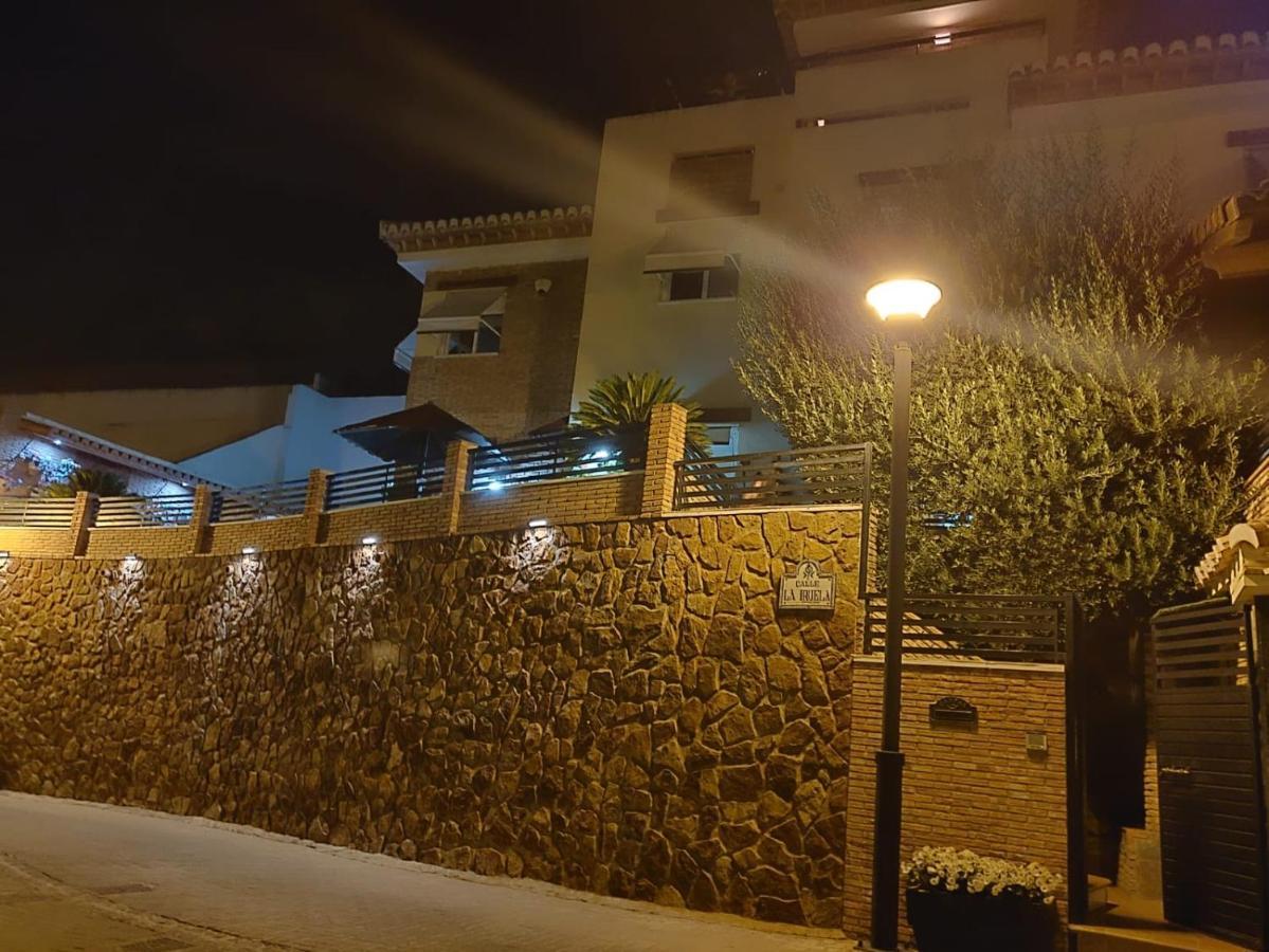 Apartamentos Turísticos Tronca Luxury Granada Exterior foto